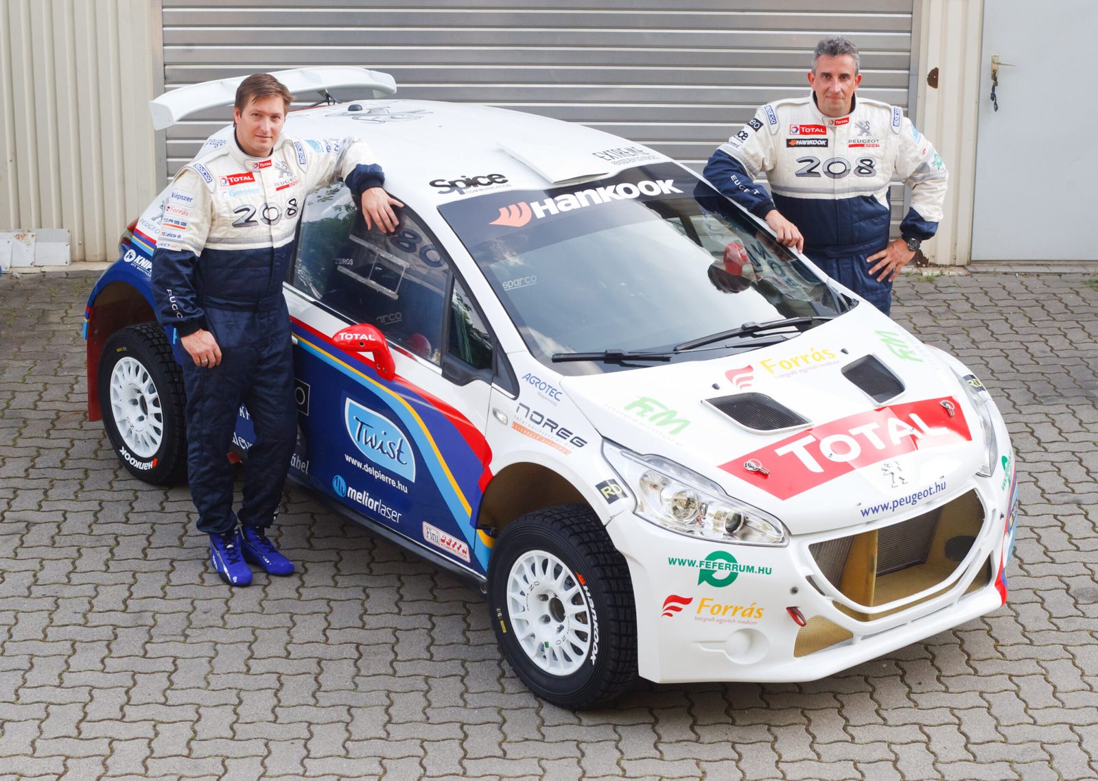 Magyarországon Peugeot 208 T16 R5