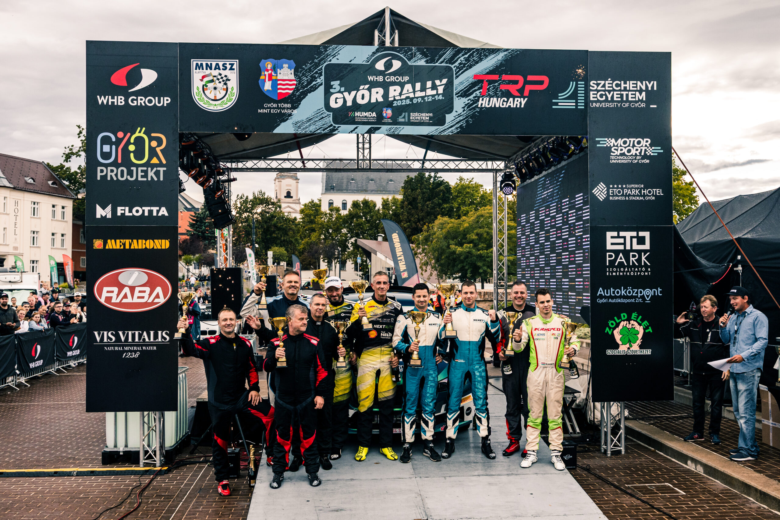 VIDEÓ: AZ UTOLSÓ GYORSASÁGI SZAKASZON DŐLT EL AZ ABSZOLÚT GYŐZELEM SORSA - GYŐR RALLYE 2025.